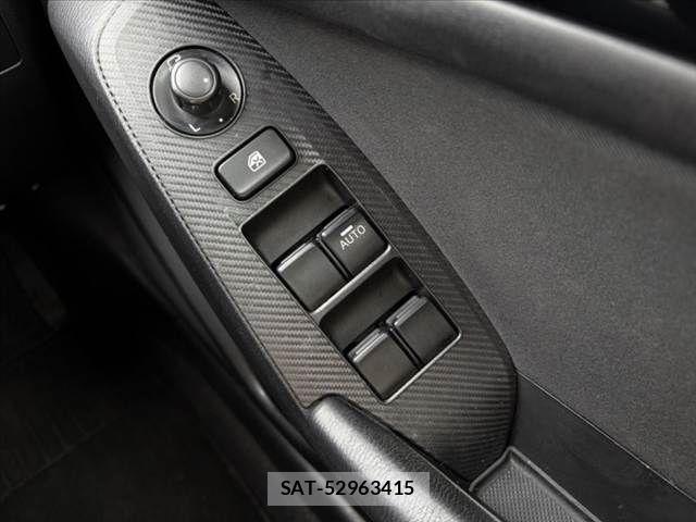 Mazda AXELA SPORT 2014-09 6012323-20