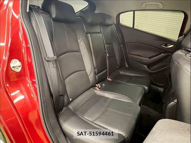 Mazda AXELA SPORT 2017-03 6216616-9