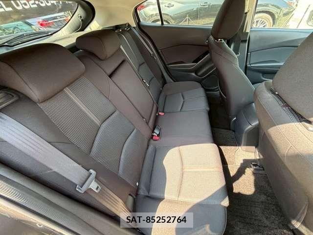 Mazda AXELA SPORT 2018-03 6216624-9