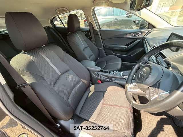Mazda AXELA SPORT 2018-03 6216624-8