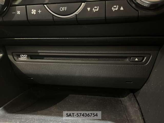 Mazda AXELA SPORT 2017-04 6216618-26