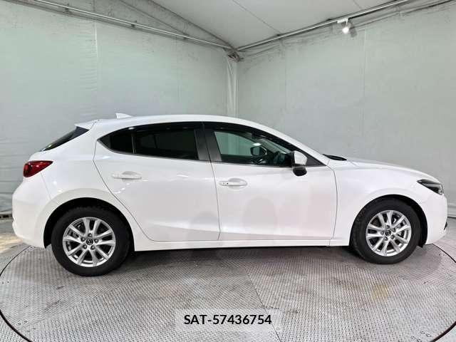 Mazda AXELA SPORT 2017-04 6216618-4