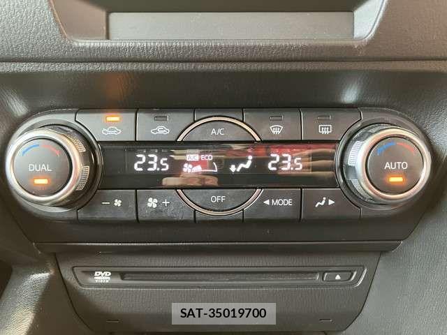 Mazda AXELA SPORT 2014-06 6545666-14