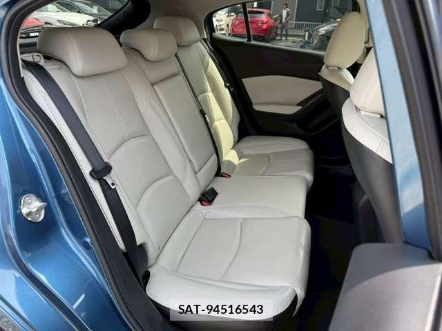 Mazda AXELA SPORT 2016-09 6613028-11