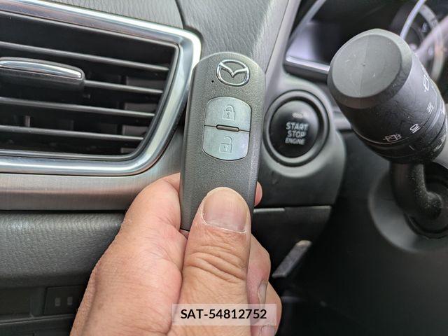 Mazda AXELA SPORT 2016-03 6672380-12