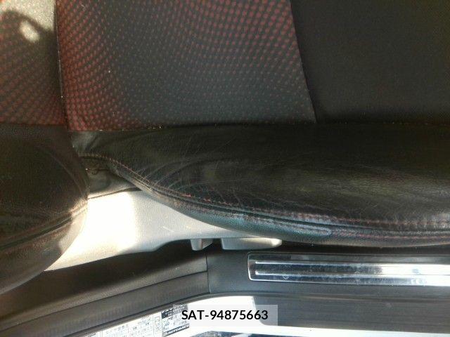 Mazda AXELA SPORT 2013-02 6672381-5
