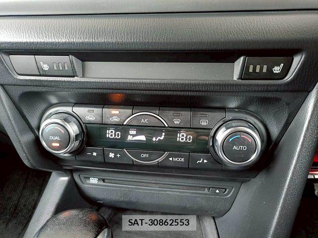 Mazda AXELA SPORT 2014-01 6672379-9
