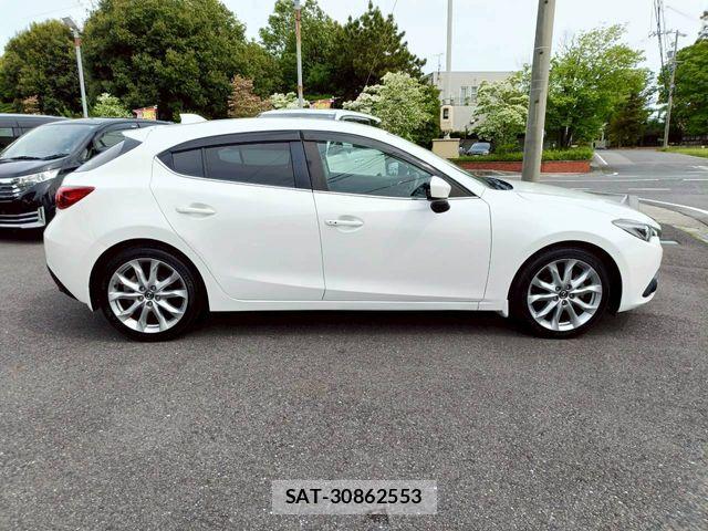 Mazda AXELA SPORT 2014-01 6672379-16
