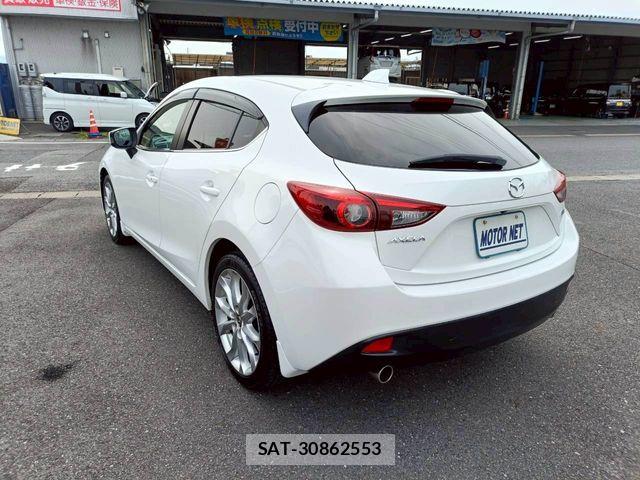 Mazda AXELA SPORT 2014-01 6672379-18