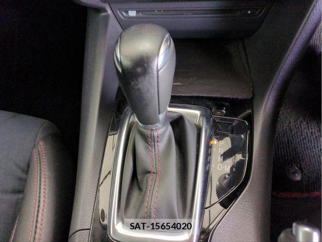 Mazda AXELA SPORT 2014-08 6672382-13
