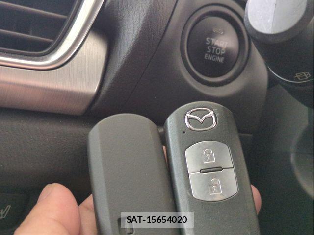 Mazda AXELA SPORT 2014-08 6672382-14