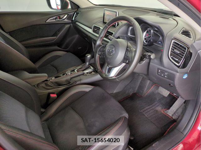 Mazda AXELA SPORT 2014-08 6672382-26