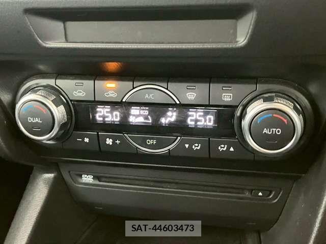 Mazda AXELA SPORT 2016-07 6676760-10