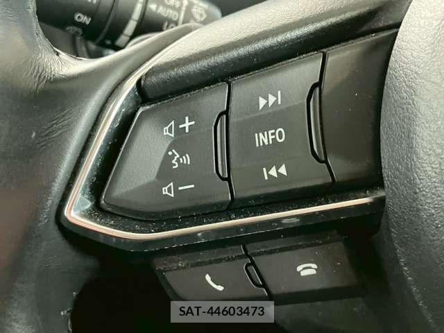 Mazda AXELA SPORT 2016-07 6676760-8