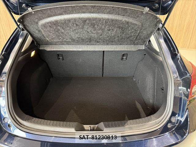 Mazda AXELA SPORT 2016-03 6682732-10