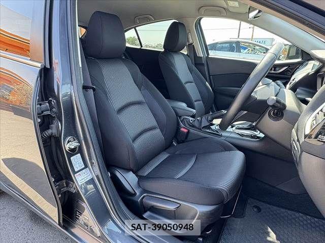 Mazda AXELA SPORT 2015-05 6682731-15
