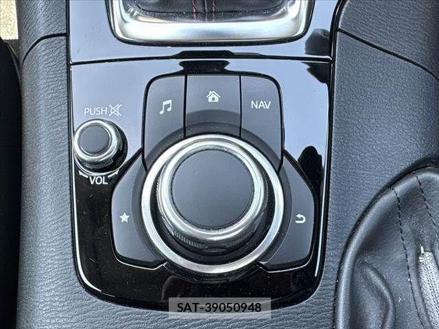 Mazda AXELA SPORT 2015-05 6682731-29