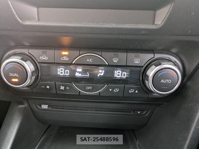 Mazda AXELA SPORT 2017-07 6716582-14
