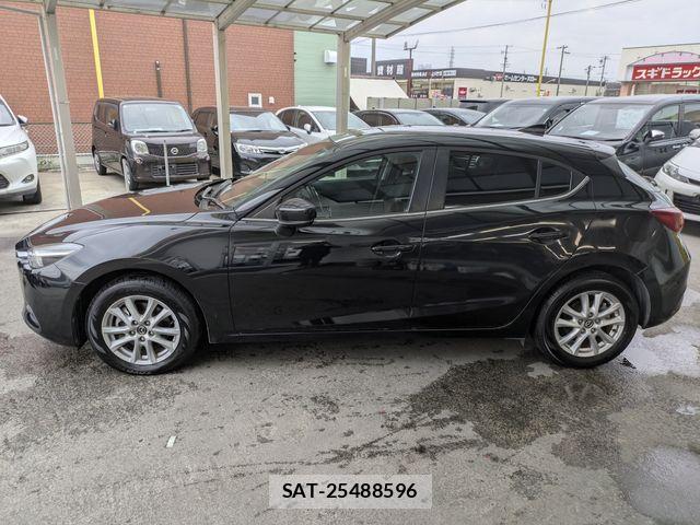 Mazda AXELA SPORT 2017-07 6716582-16