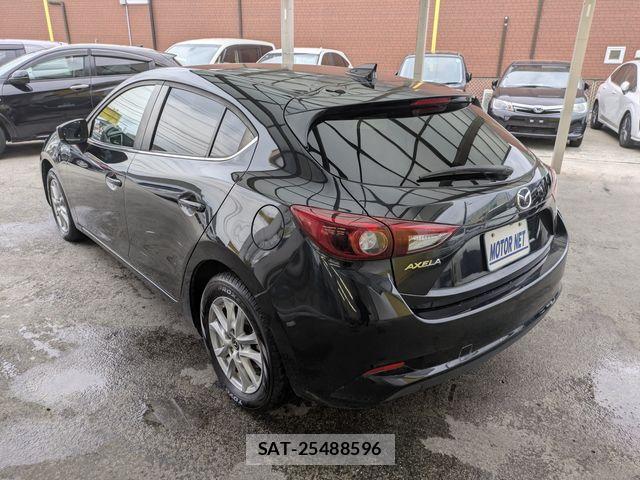 Mazda AXELA SPORT 2017-07 6716582-17