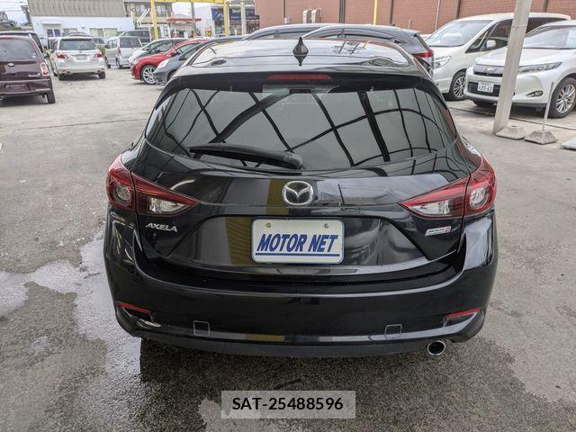 Mazda AXELA SPORT 2017-07 6716582-18