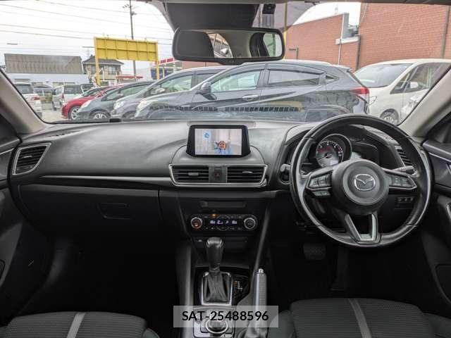 Mazda AXELA SPORT 2017-07 6716582-8