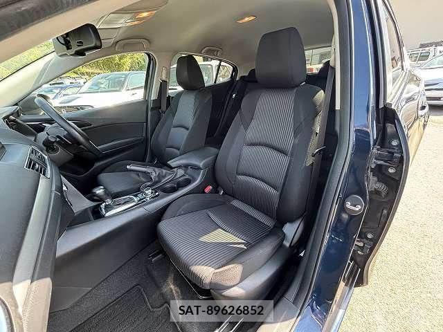 Mazda AXELA SPORT 2015-03 6815805-23