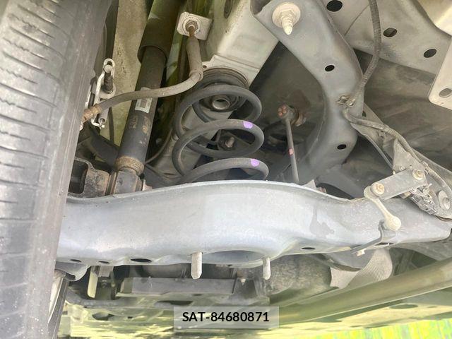 Mazda AXELA SPORT 2018-03 6815806-19