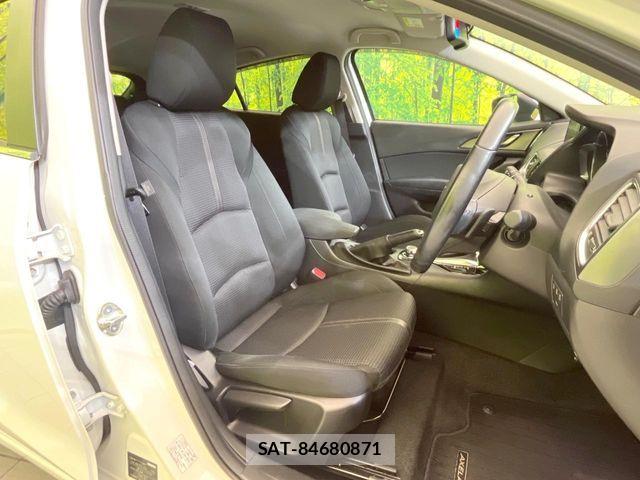 Mazda AXELA SPORT 2018-03 6815806-7