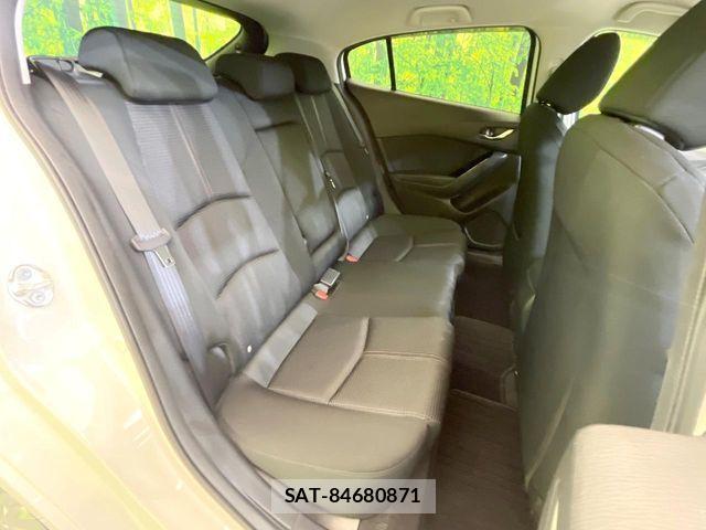 Mazda AXELA SPORT 2018-03 6815806-8