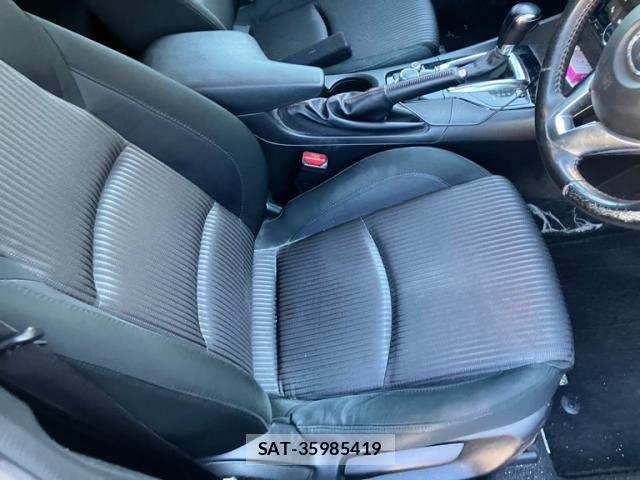 Mazda AXELA SPORT 2013-11 6908038-9