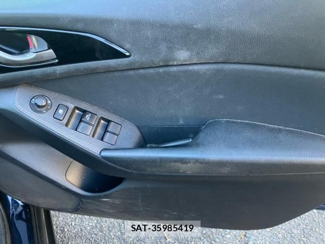 Mazda AXELA SPORT 2013-11 6908038-14