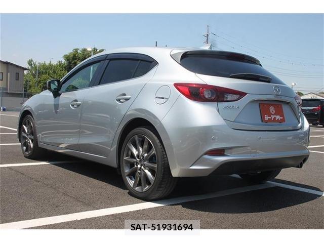 Mazda AXELA SPORT 2016-07 6908028-10