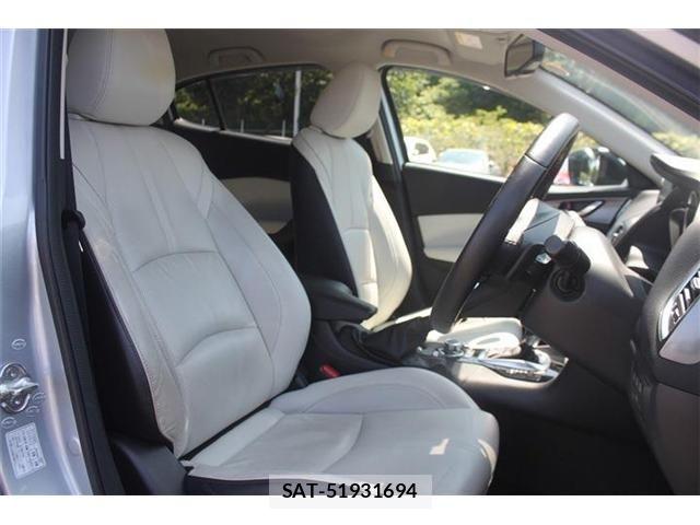 Mazda AXELA SPORT 2016-07 6908028-26