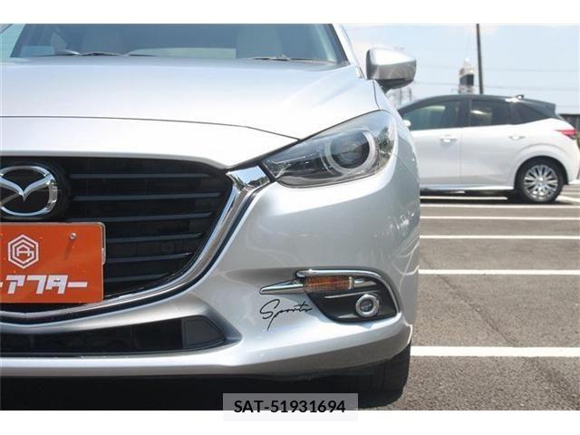 Mazda AXELA SPORT 2016-07 6908028-6