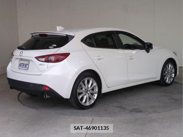 Mazda AXELA SPORT 2013-11 6908023-1