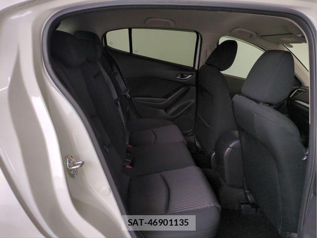 Mazda AXELA SPORT 2013-11 6908023-28