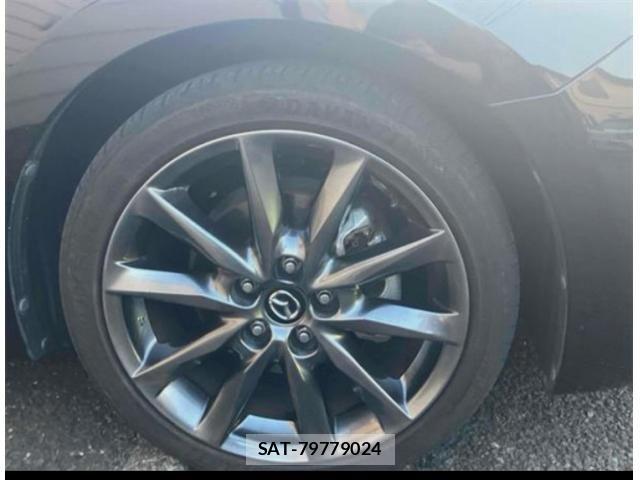 Mazda AXELA SPORT 2017-10 6908022-12