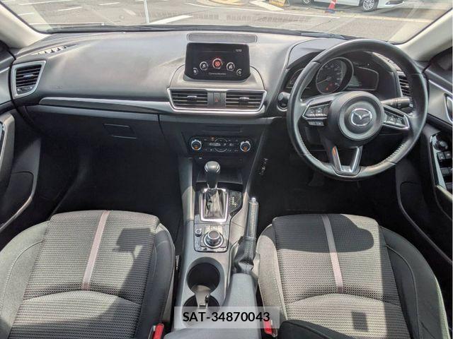 Mazda AXELA SPORT 2017-04 6908015-7