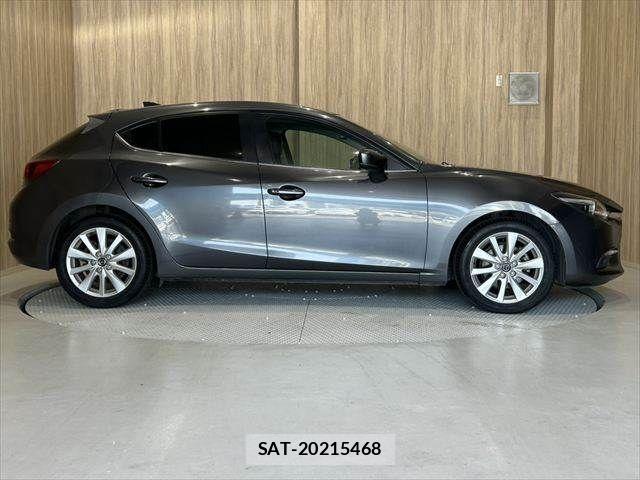 Mazda AXELA SPORT 2016-08 6995367-18