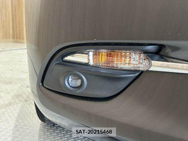 Mazda AXELA SPORT 2016-08 6995367-26
