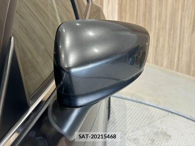 Mazda AXELA SPORT 2016-08 6995367-27