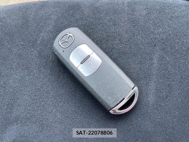 Mazda AXELA SPORT 2016-01 6995368-24