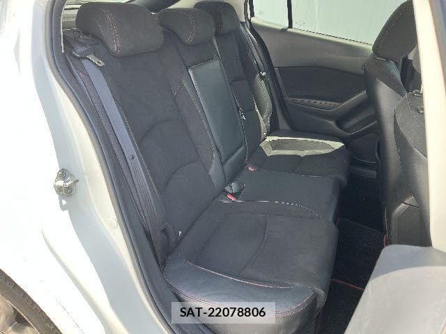 Mazda AXELA SPORT 2016-01 6995368-3