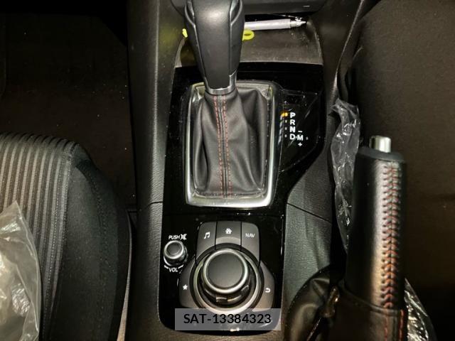 Mazda AXELA SPORT 2016-05 6995366-23