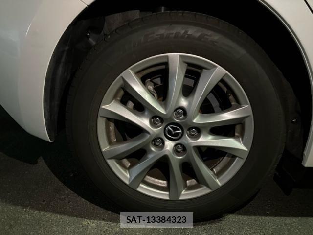 Mazda AXELA SPORT 2016-05 6995366-5