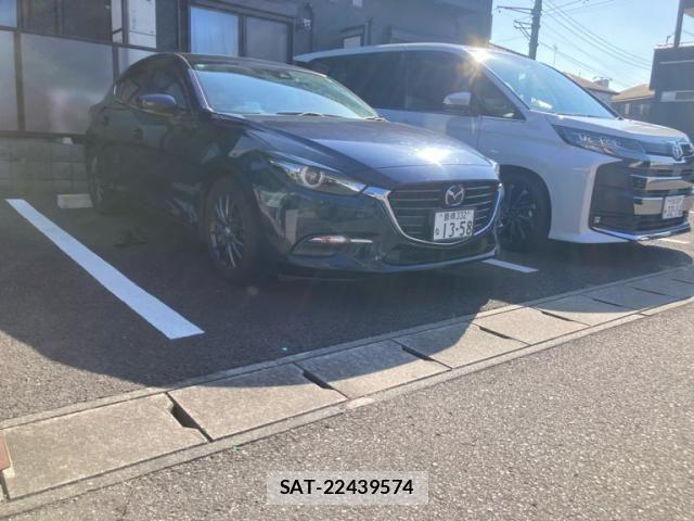 Mazda AXELA SPORT 2017-05 7020828-0