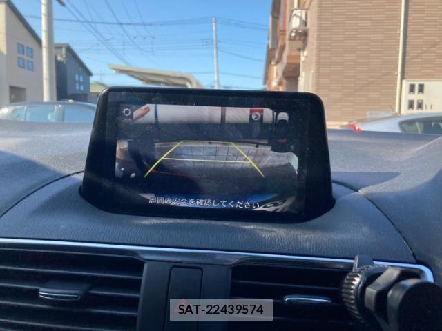 Mazda AXELA SPORT 2017-05 7020828-10