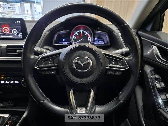 Mazda AXELA SPORT 2016-08 7059376-12