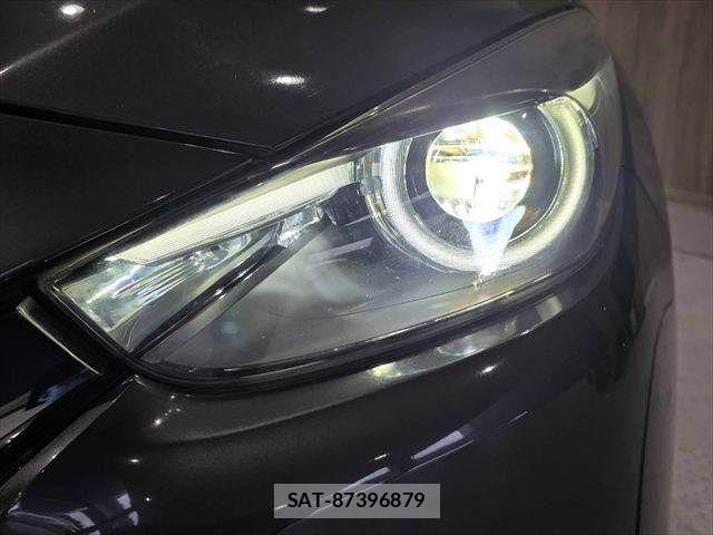 Mazda AXELA SPORT 2016-08 7059376-13